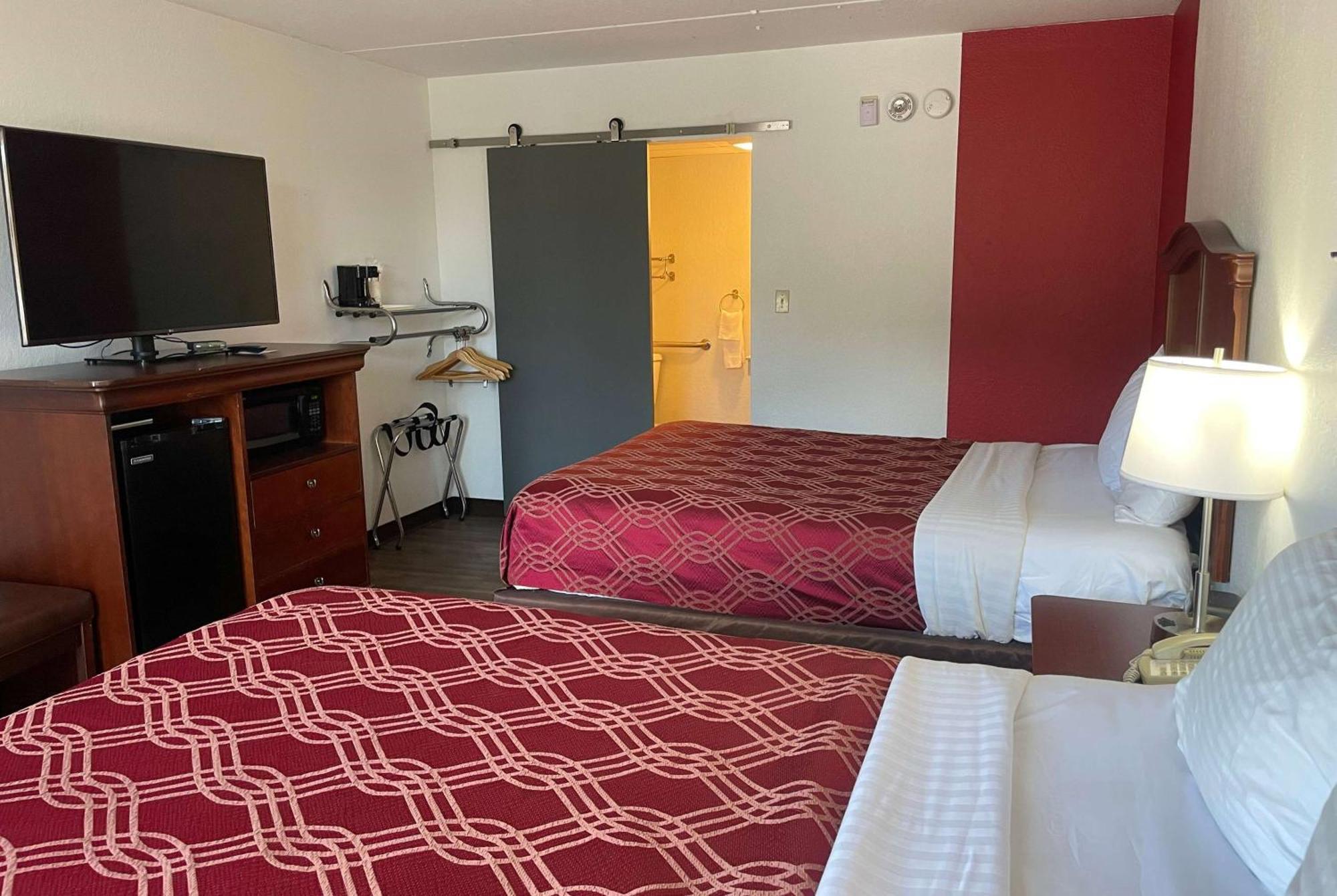 Ramada By Wyndham Branson Theatre District Hotel Eksteriør billede